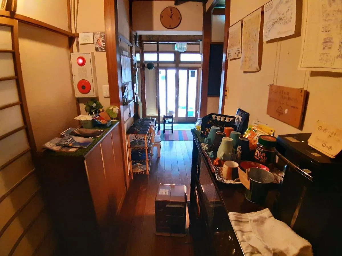 Guest House Futareno Yokohama  Japan