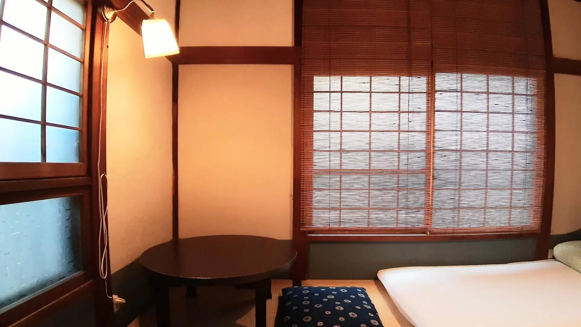 Guest House Futareno Yokohama  0*, Yokohama (Kanagawa) Japan